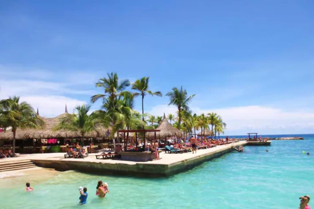Vibrant Studio Near The Beach Jan Thiel ภายนอก รูปภาพ