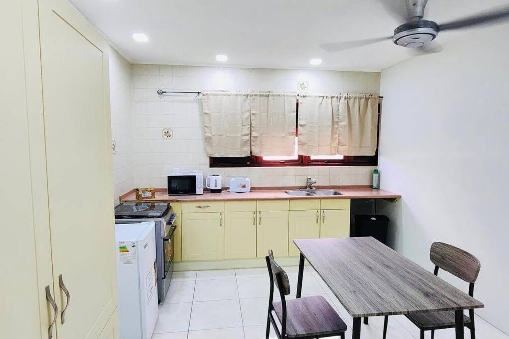Vibrant Studio Near The Beach Jan Thiel ภายนอก รูปภาพ